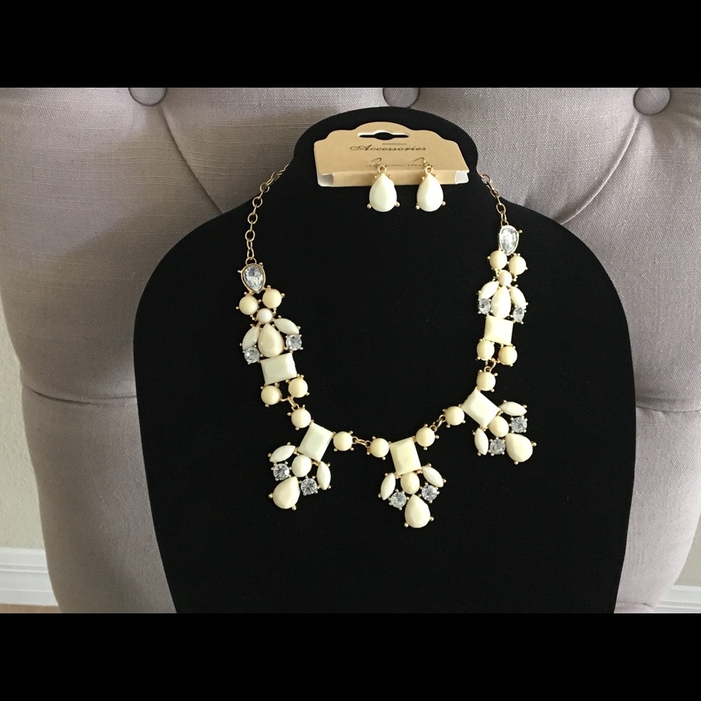 Ivory Necklace & Earrings